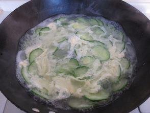 娱乐吃瓜酱鸡蛋汤视频播放